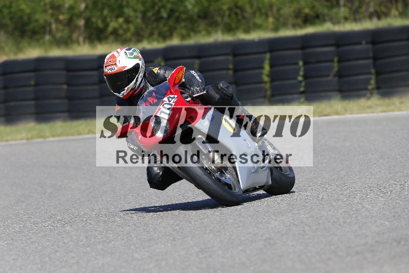 /48 25.08.2025 Cornu Master School ADR/gruen-vert/104
